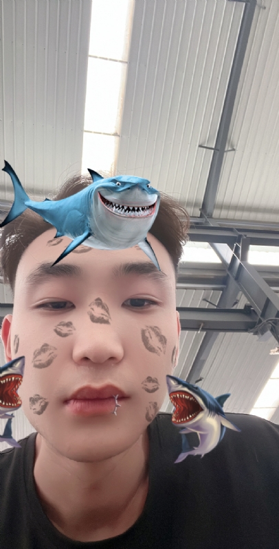 孤独的人的第一张照片--德州认干亲服务网